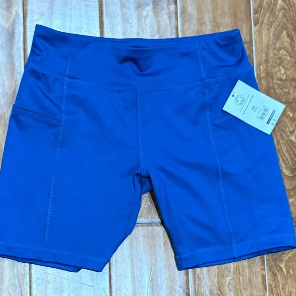 NWT Size XXL Athletic Works Blue Athletic Shorts